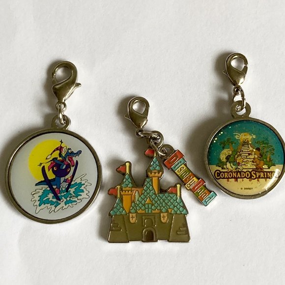 Vintage Disney 3 Charm Lot Cinderella Castle Blizzard Beach Coronado Springs - Picture 11 of 12